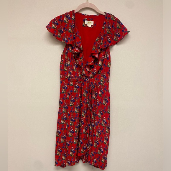 ANTHROPOLOGIE Maeve Rosalia Ruffle Shirred Red Floral Faux Wrap Dress size 4 - Picture 5 of 8